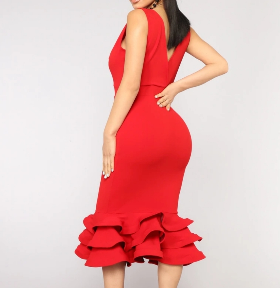 Red Bodycon Ruffle Bottom Dress - Picture 2 of 4